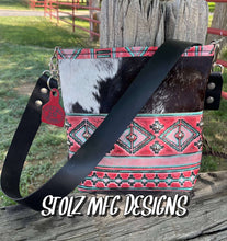 Load image into Gallery viewer, Mini Rose Dunn 496