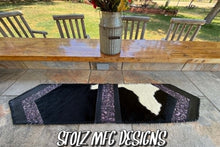 Load image into Gallery viewer, Table Runner 43