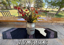 Load image into Gallery viewer, Table Runner 43