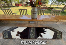 Load image into Gallery viewer, Table Runner 45