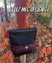 Load image into Gallery viewer, 𝓡𝓸𝓼𝓮 𝓓𝓾𝓷𝓷 28