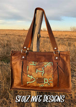 Load image into Gallery viewer, 𝓑𝓮𝓵𝓵𝓮 𝓢𝓽𝓪𝓻𝓻 631
