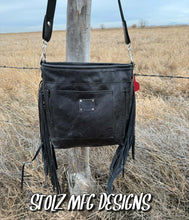 Load image into Gallery viewer, 𝓡𝓸𝓼𝓮 𝓓𝓾𝓷𝓷 647
