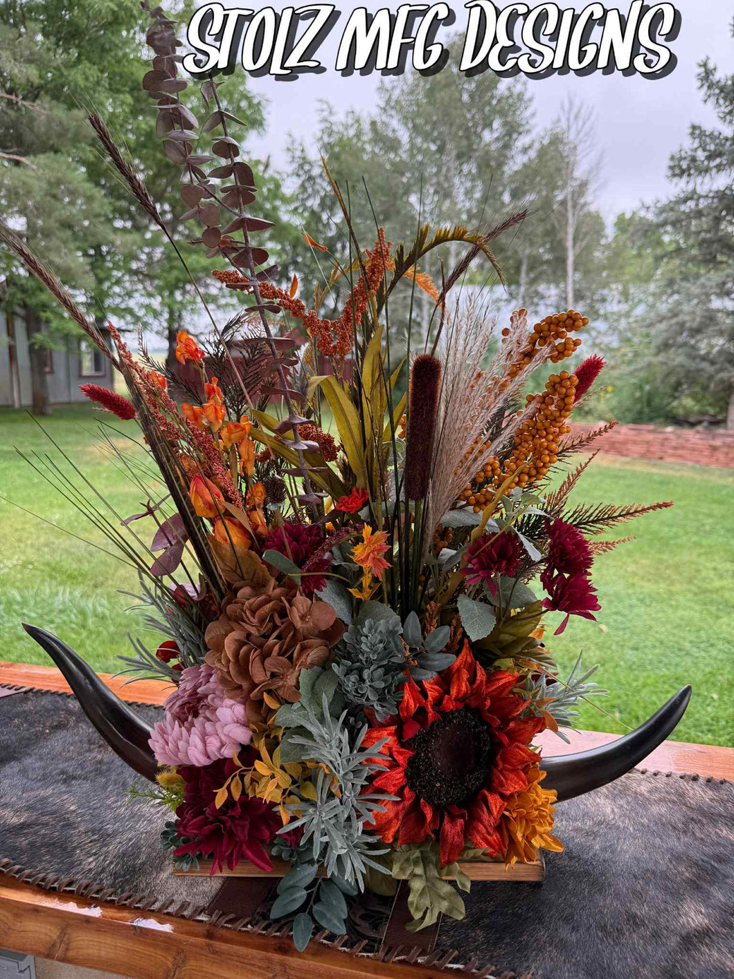 Horn Floral Arrangement 5