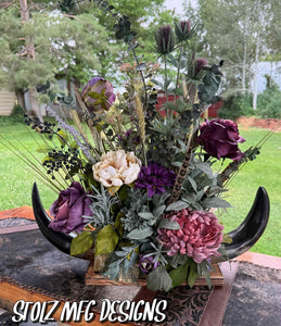 Horn Floral Arrangement 9