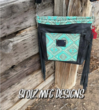 Load image into Gallery viewer, Mini Rose Dunn 582
