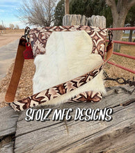 Load image into Gallery viewer, 𝓡𝓸𝓼𝓮 𝓓𝓾𝓷𝓷 606
