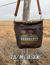 Load image into Gallery viewer, 𝓡𝓸𝓼𝓮 𝓓𝓾𝓷𝓷 644
