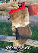 Load image into Gallery viewer, 𝓒𝓱𝓻𝓲𝓼𝓽𝓶𝓪𝓼 𝓢𝓽𝓸𝓬𝓴𝓲𝓷𝓰 21
