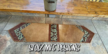 Load image into Gallery viewer, Table Runner 48
